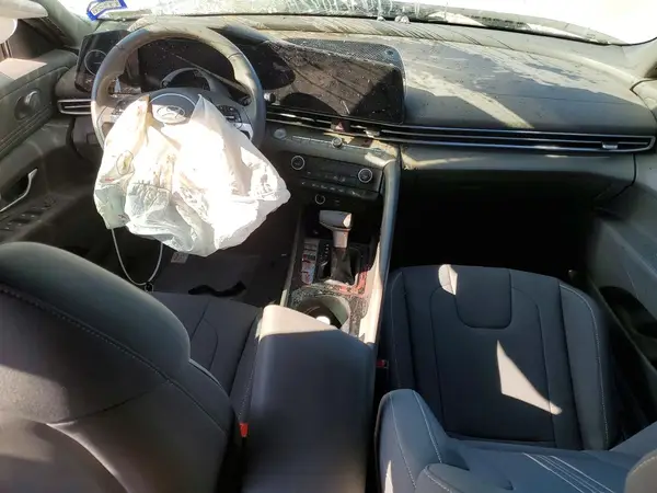 KMHLS4DG3RU823299 2024 HYUNDAI ELANTRA - Image 8