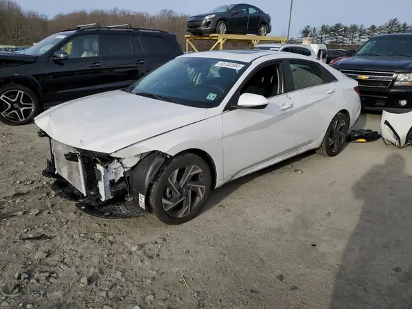 KMHLS4DG3RU831290 2024 HYUNDAI ELANTRA - Image 1