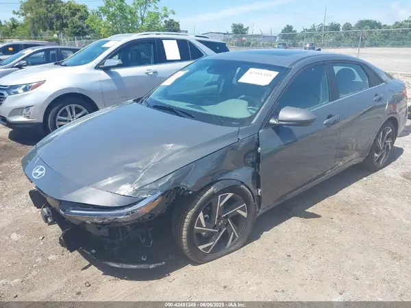 KMHLS4DG3RU835453 2024 HYUNDAI ELANTRA - Image 2