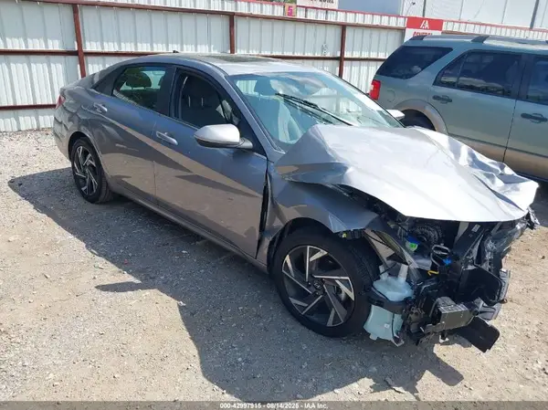 KMHLS4DG3SU002287 2025 HYUNDAI ELANTRA - Image 1