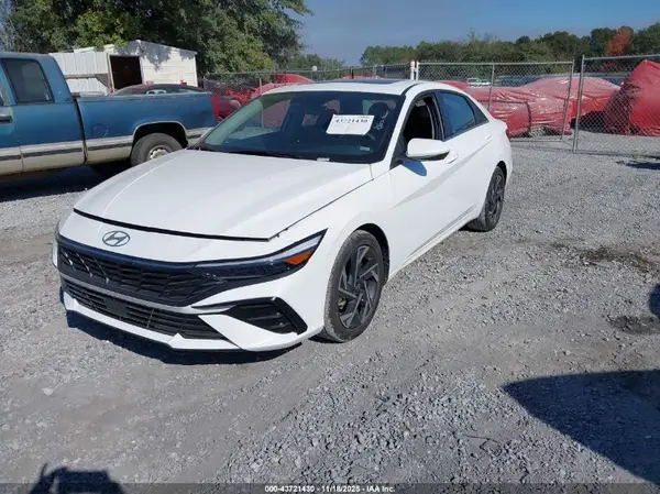KMHLS4DG3SU006548 2025 HYUNDAI ELANTRA - Image 2