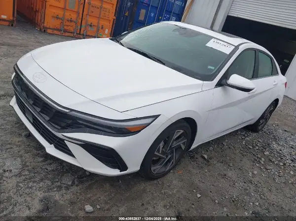 KMHLS4DG3SU027626 2025 HYUNDAI ELANTRA - Image 2