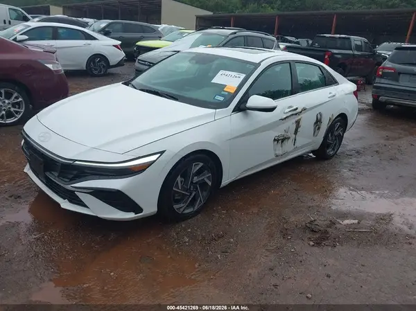 KMHLS4DG3SU029103 2025 HYUNDAI ELANTRA - Image 2