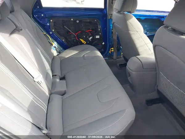KMHLS4DG3SU860858 2025 HYUNDAI ELANTRA - Image 8