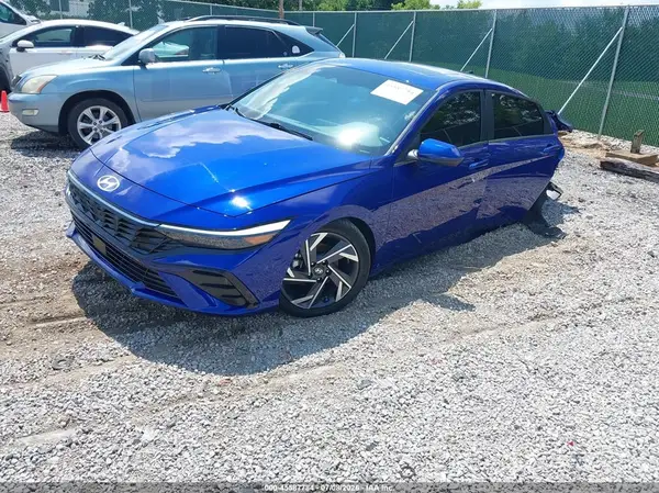 KMHLS4DG3SU860987 2025 HYUNDAI ELANTRA - Image 2
