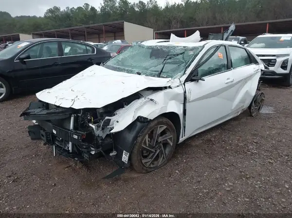 KMHLS4DG3SU873240 2025 HYUNDAI ELANTRA - Image 2