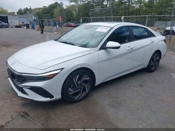 KMHLS4DG3SU878647 2025 HYUNDAI ELANTRA - Image 2