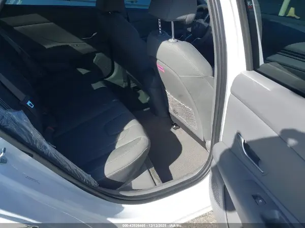 KMHLS4DG3SU878700 2025 HYUNDAI ELANTRA - Image 8