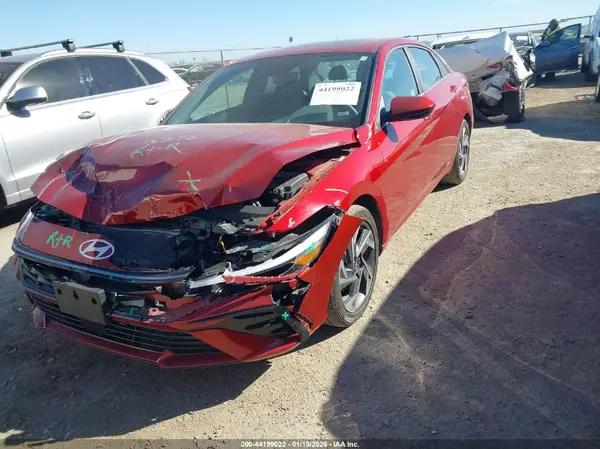 KMHLS4DG3SU879782 2025 HYUNDAI ELANTRA - Image 2