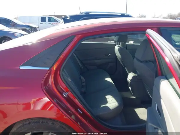 KMHLS4DG3SU879782 2025 HYUNDAI ELANTRA - Image 8