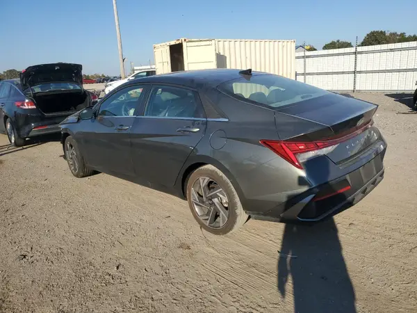 KMHLS4DG3SU884688 2025 HYUNDAI ELANTRA - Image 2