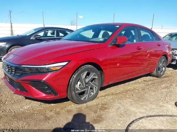 KMHLS4DG3SU904387 2025 HYUNDAI ELANTRA - Image 2