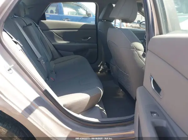 KMHLS4DG3SU906933 2025 HYUNDAI ELANTRA - Image 8