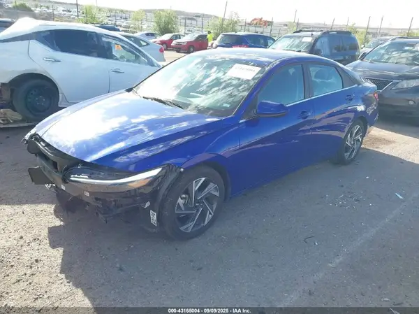 KMHLS4DG3SU920346 2025 HYUNDAI ELANTRA - Image 2