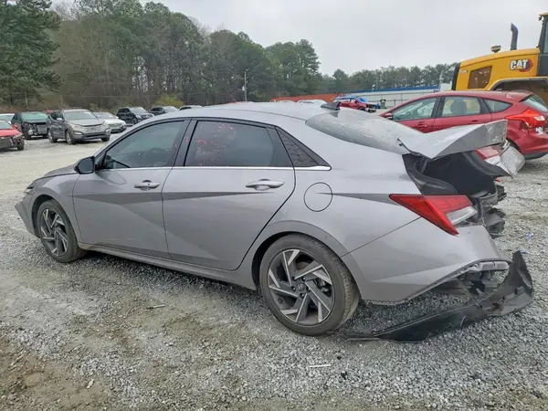 KMHLS4DG3SU936739 2025 HYUNDAI ELANTRA - Image 2
