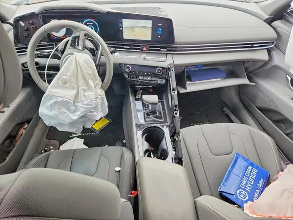 KMHLS4DG3SU941858 2025 HYUNDAI ELANTRA - Image 8