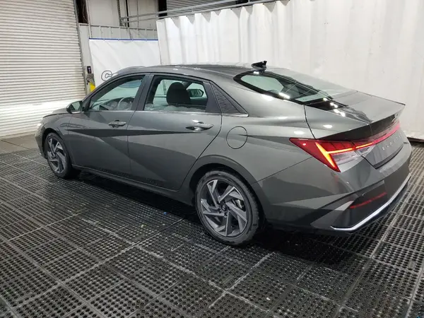 KMHLS4DG3SU972169 2025 HYUNDAI ELANTRA - Image 2