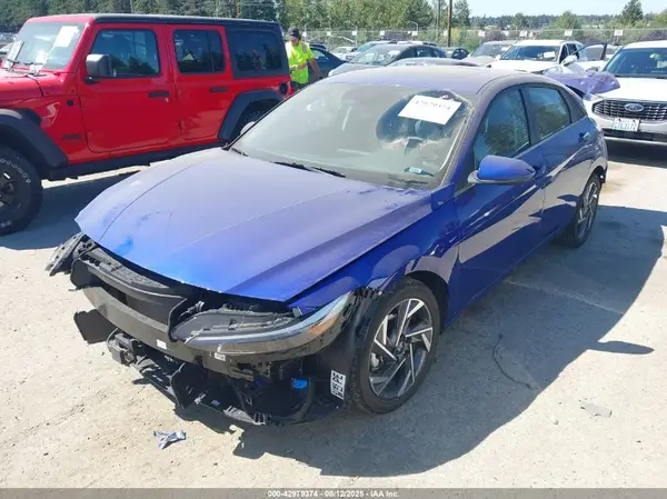 KMHLS4DG3SU986704 2025 HYUNDAI ELANTRA - Image 2