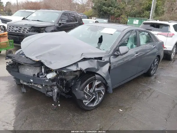 KMHLS4DG4RU670030 2024 HYUNDAI ELANTRA - Image 2