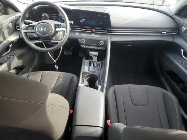 KMHLS4DG4RU675423 2024 HYUNDAI ELANTRA - Image 8