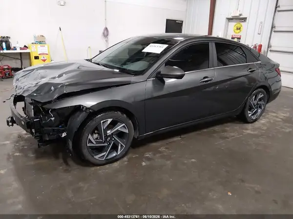 KMHLS4DG4RU679908 2024 HYUNDAI ELANTRA - Image 2