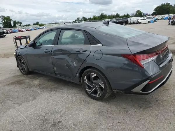KMHLS4DG4RU688916 2024 HYUNDAI ELANTRA - Image 2