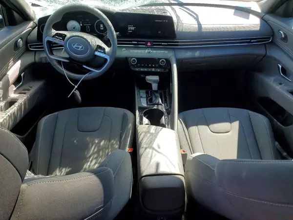 KMHLS4DG4RU694134 2024 HYUNDAI ELANTRA - Image 8