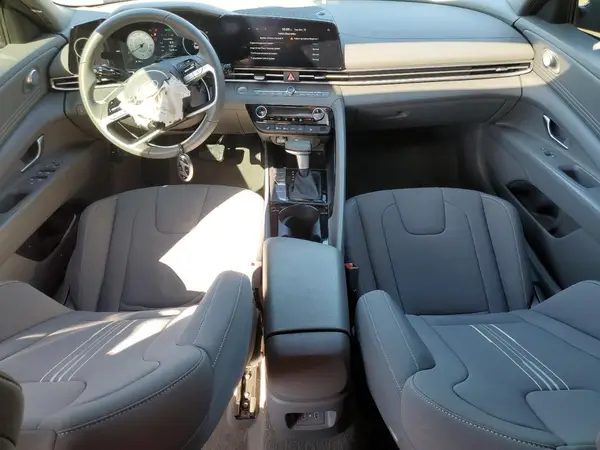 KMHLS4DG4RU695168 2024 HYUNDAI ELANTRA - Image 8
