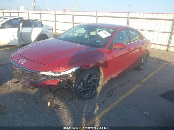KMHLS4DG4RU699964 2024 HYUNDAI ELANTRA - Image 2