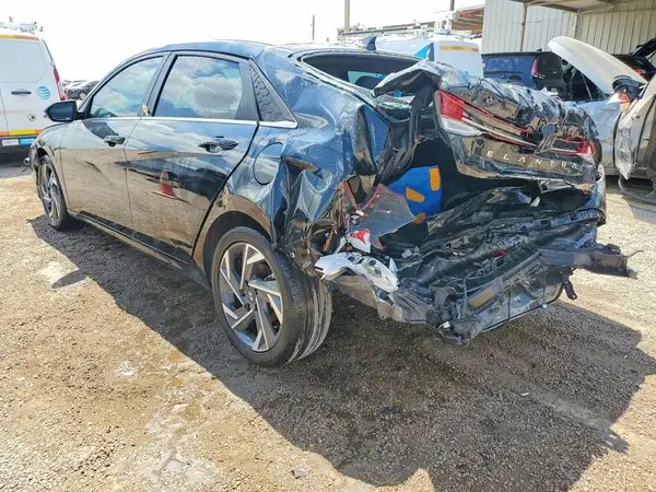 KMHLS4DG4RU716892 2024 HYUNDAI ELANTRA - Image 2