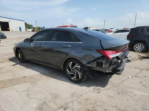 KMHLS4DG4RU745454 2024 HYUNDAI ELANTRA - Image 2