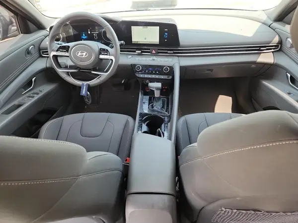 KMHLS4DG4RU745454 2024 HYUNDAI ELANTRA - Image 8