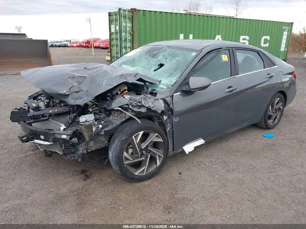 KMHLS4DG4RU749052 2024 HYUNDAI ELANTRA - Image 2