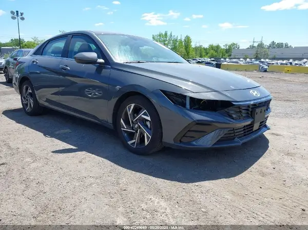 KMHLS4DG4RU749617 2024 HYUNDAI ELANTRA - Image 1