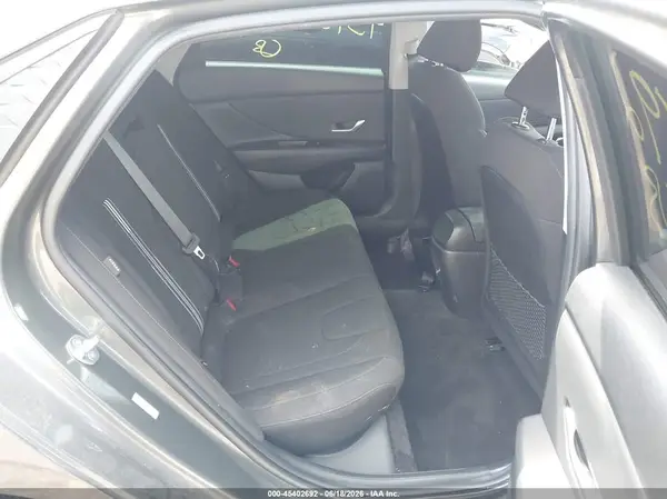 KMHLS4DG4RU753148 2024 HYUNDAI ELANTRA - Image 8
