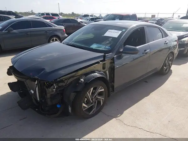 KMHLS4DG4RU756289 2024 HYUNDAI ELANTRA - Image 2