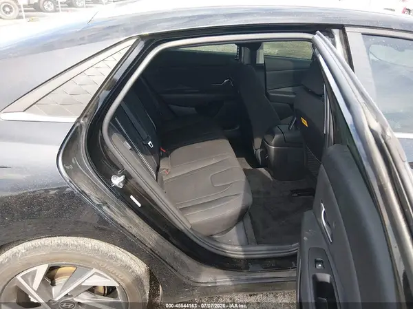 KMHLS4DG4RU758043 2024 HYUNDAI ELANTRA - Image 8