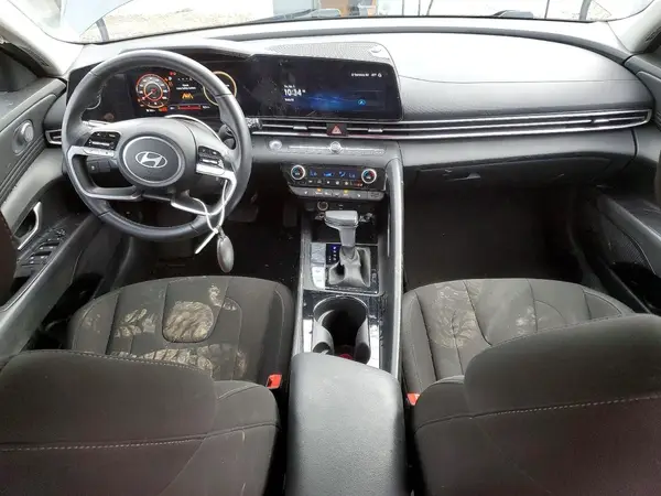 KMHLS4DG4RU758138 2024 HYUNDAI ELANTRA - Image 8