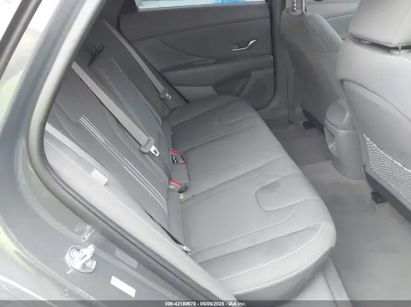 KMHLS4DG4RU764439 2024 HYUNDAI ELANTRA - Image 8