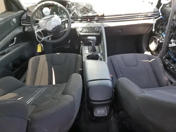 KMHLS4DG4RU792967 2024 HYUNDAI ELANTRA - Image 8