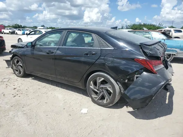 KMHLS4DG4RU796873 2024 HYUNDAI ELANTRA - Image 2