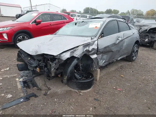 KMHLS4DG4RU813512 2024 HYUNDAI ELANTRA - Image 2