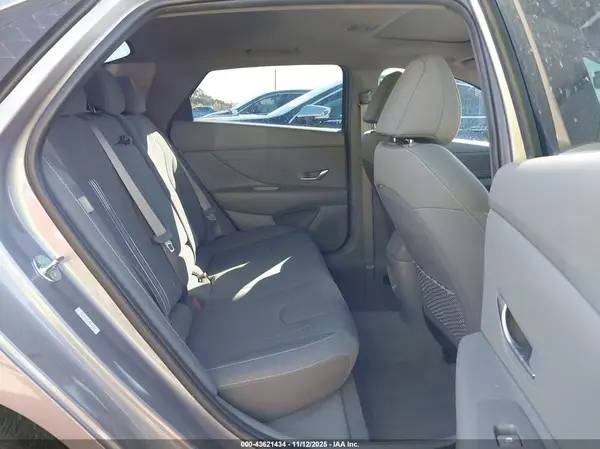 KMHLS4DG4RU838006 2024 HYUNDAI ELANTRA - Image 8