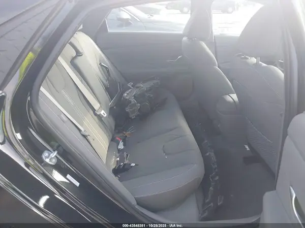 KMHLS4DG4SU001746 2025 HYUNDAI ELANTRA - Image 8