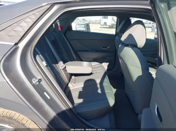 KMHLS4DG4SU004467 2025 HYUNDAI ELANTRA - Image 8