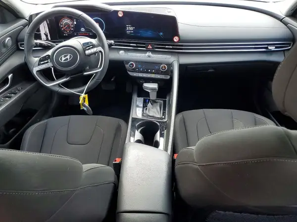 KMHLS4DG4SU004551 2025 HYUNDAI ELANTRA - Image 8