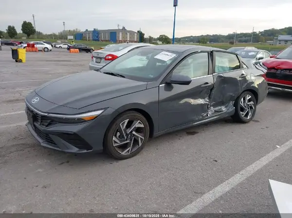 KMHLS4DG4SU018739 2025 HYUNDAI ELANTRA - Image 2