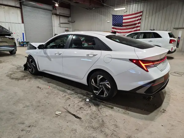 KMHLS4DG4SU024184 2025 HYUNDAI ELANTRA - Image 2