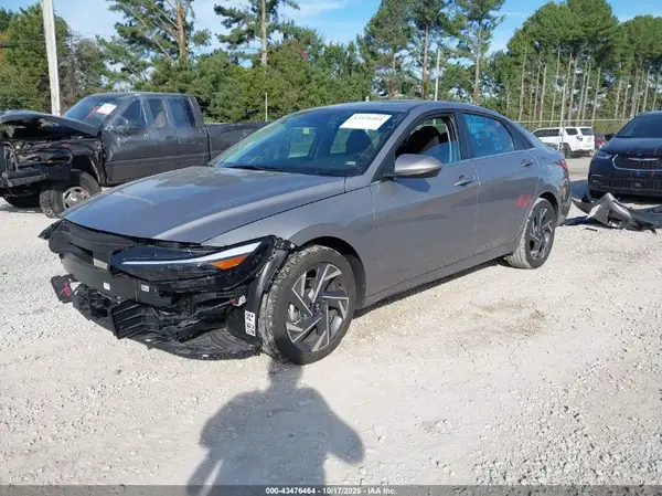 KMHLS4DG4SU043172 2025 HYUNDAI ELANTRA - Image 2