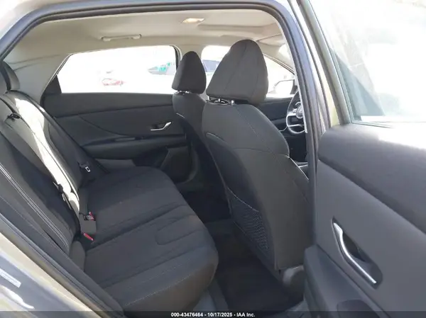 KMHLS4DG4SU043172 2025 HYUNDAI ELANTRA - Image 8